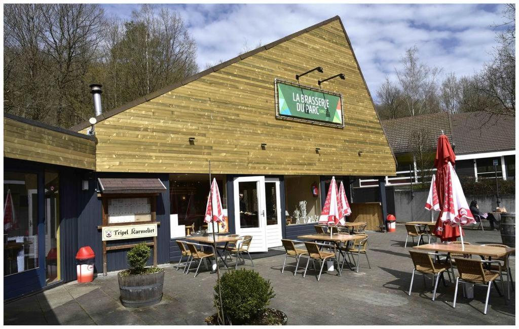 Heavenly Renovated Cabin Near Pittoresque Durbuy - Whistlerヴィラ エクステリア 写真