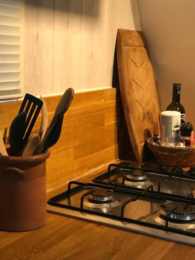 Heavenly Renovated Cabin Near Pittoresque Durbuy - Whistlerヴィラ エクステリア 写真