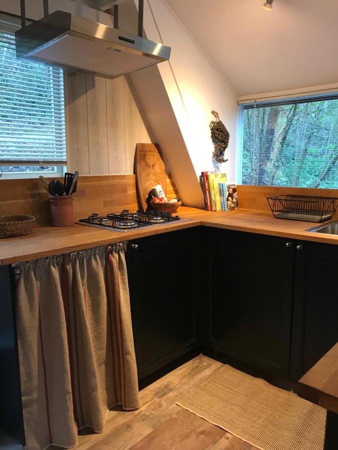 Heavenly Renovated Cabin Near Pittoresque Durbuy - Whistlerヴィラ エクステリア 写真